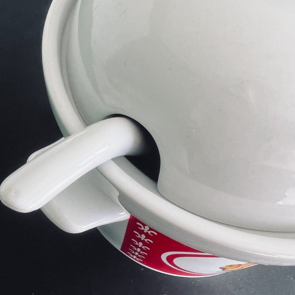 CAMPBELL'S Vintage Soup Tureen, Lid & Ladle EUC - Picture 2 of 9